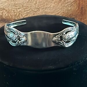 Silver Odeida Community Cuff Bracelet 6 1/2 - 7